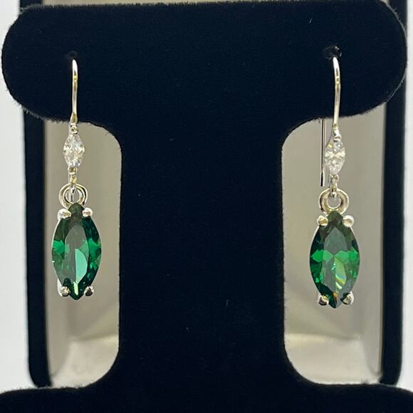 Beautiful 4ctw Marquise Cut Emerald Earrings - Picture 3 of 8
